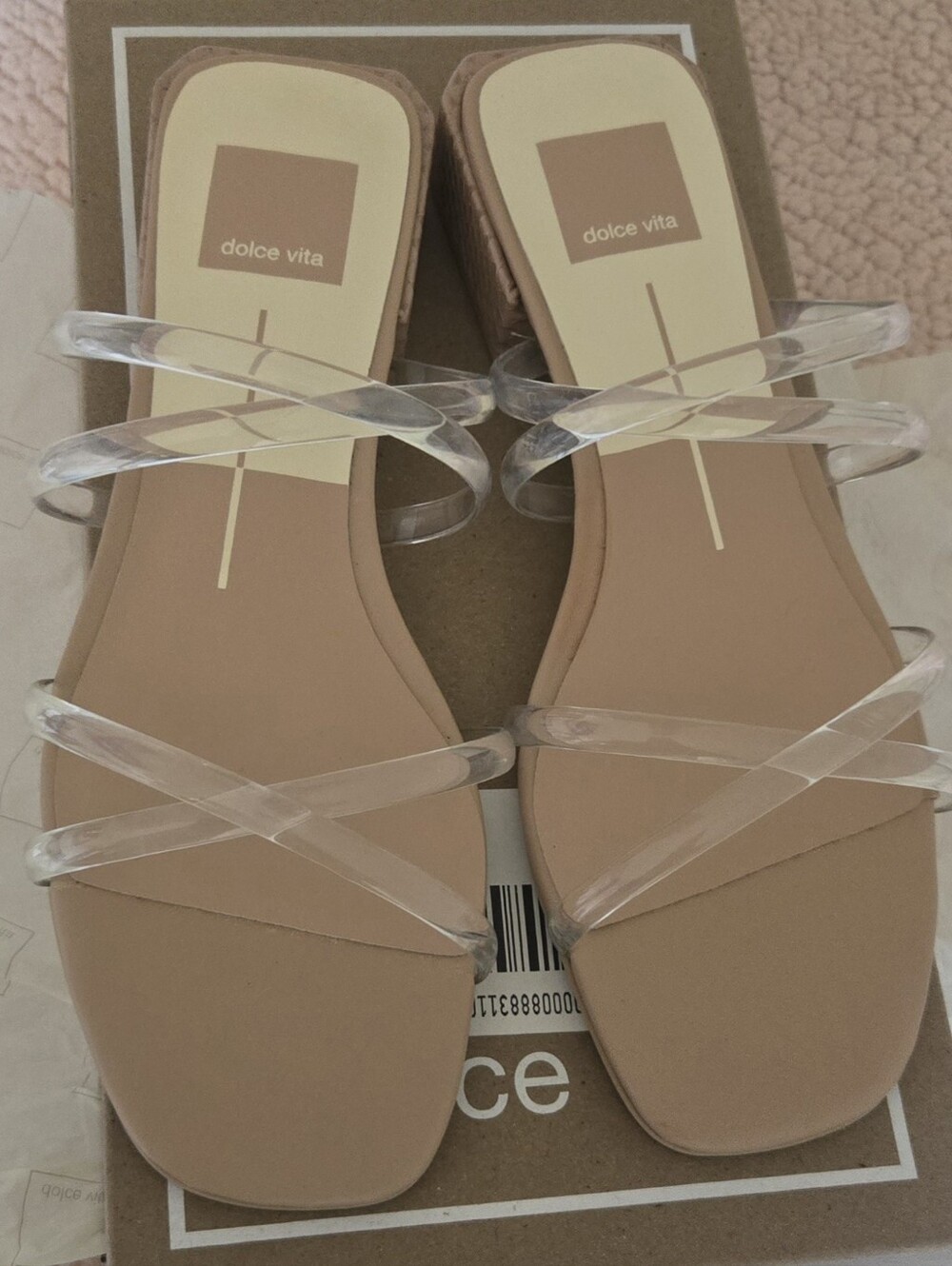 NEW IN BOX!!! DOLCE VITA HAPI STRAPPY BLOCK HEEL SANDALS~ CRYSTAL CLEAR~ 7 WIDE